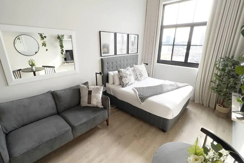 Luxury Tiny Apartment / Co_Living / City Views Cape Town
